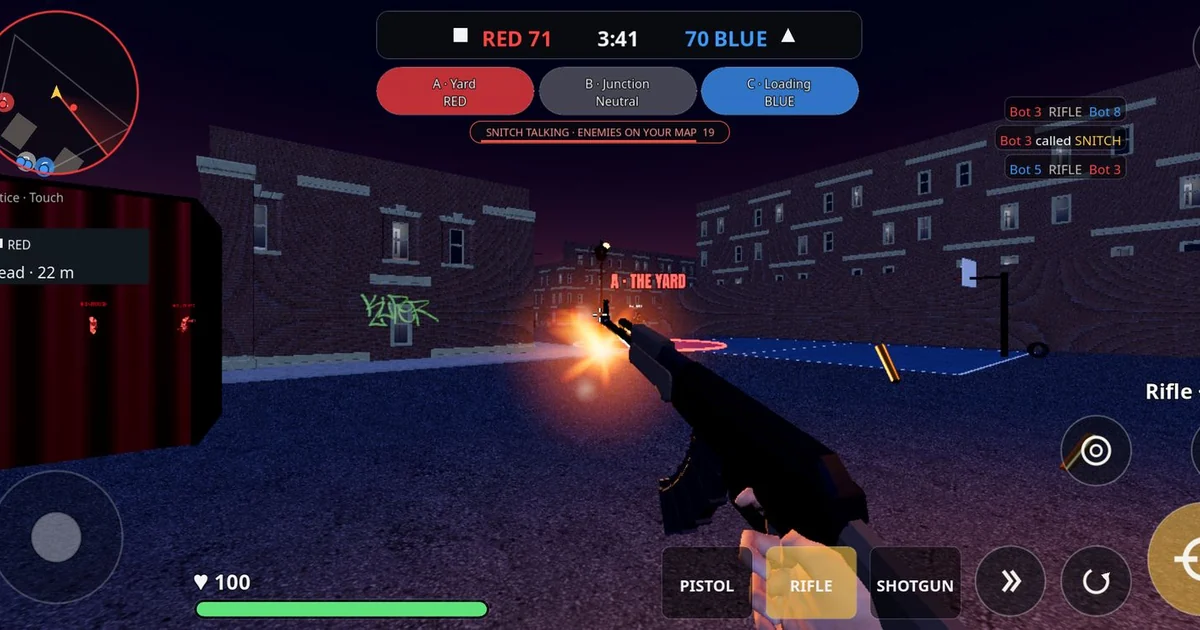 Hood Warfare gameplay screenshot: a firefight after a snitch call-in reveals the enemy crew